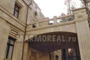 облицовка фасада мрамором